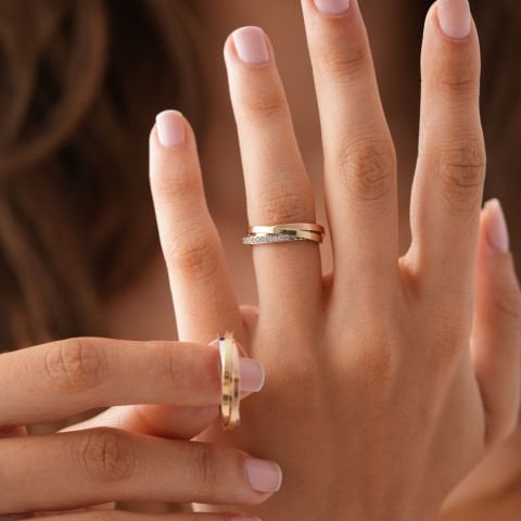 Üç Renk Taşlı Alyans