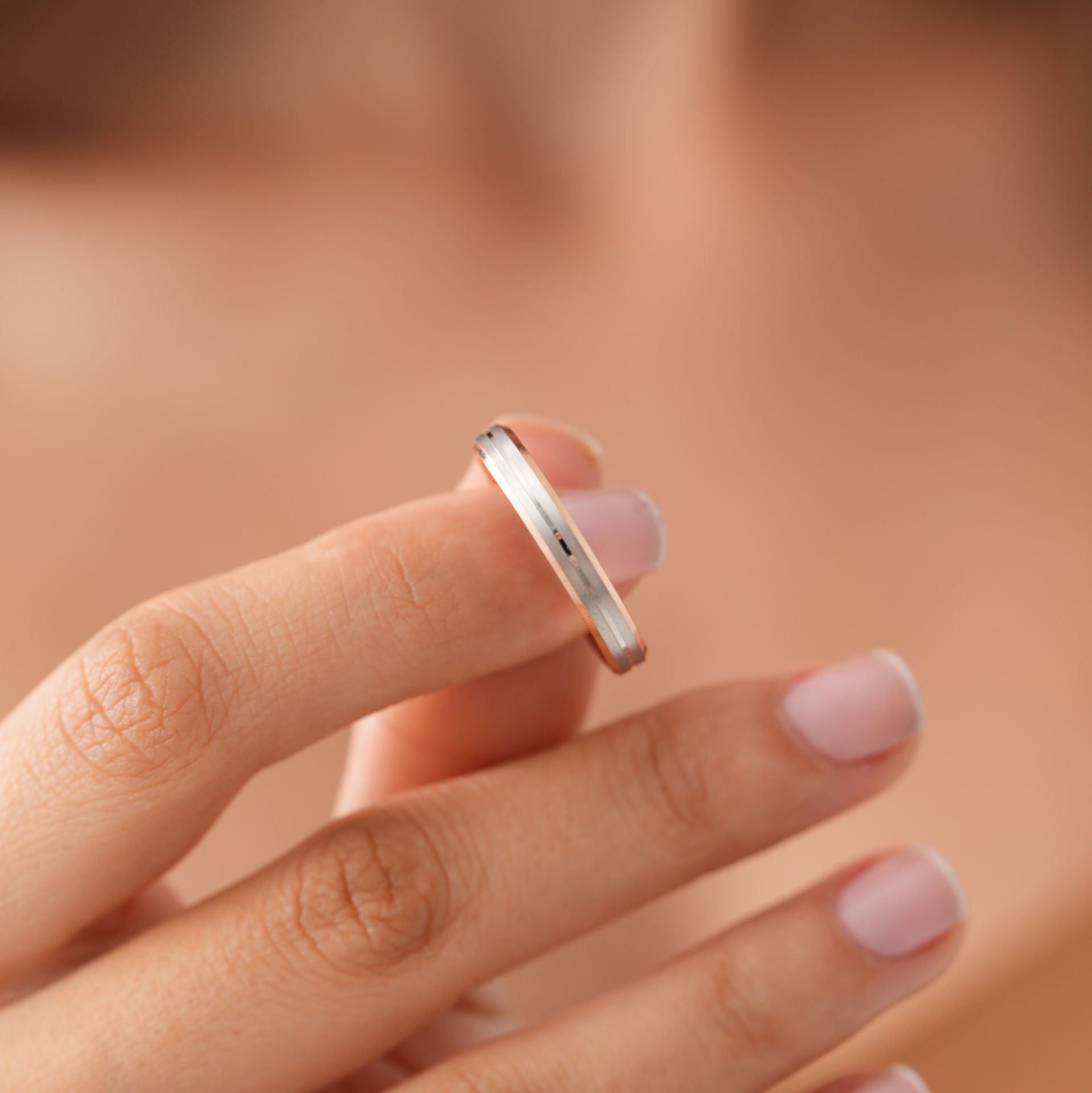 Taşlı Çift Renk Alyans Sadece Bay