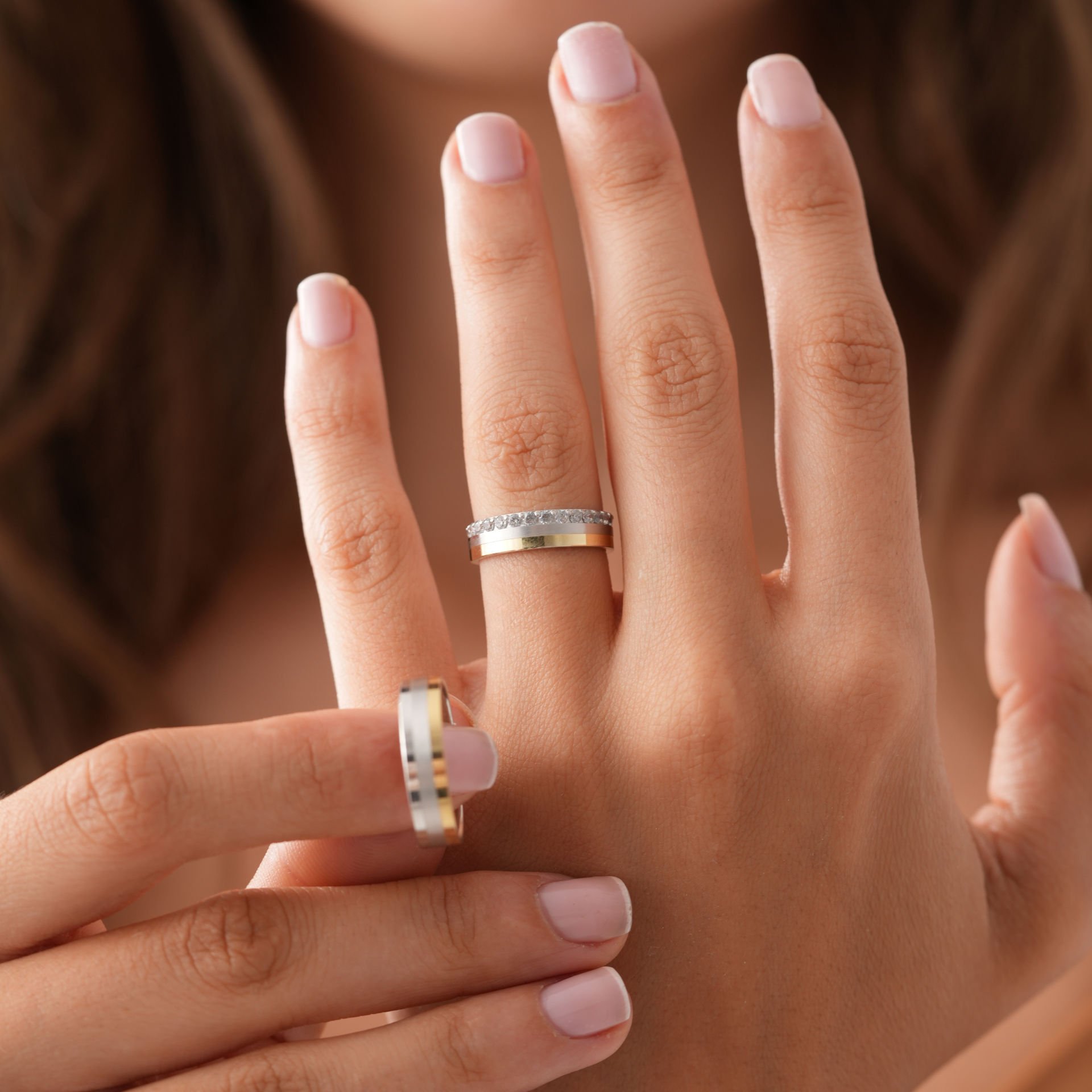 Çift Renk Taşlı Alyans Çift Alyans