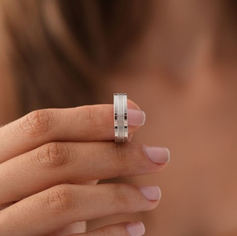 Beyaz Taşlı Alyans