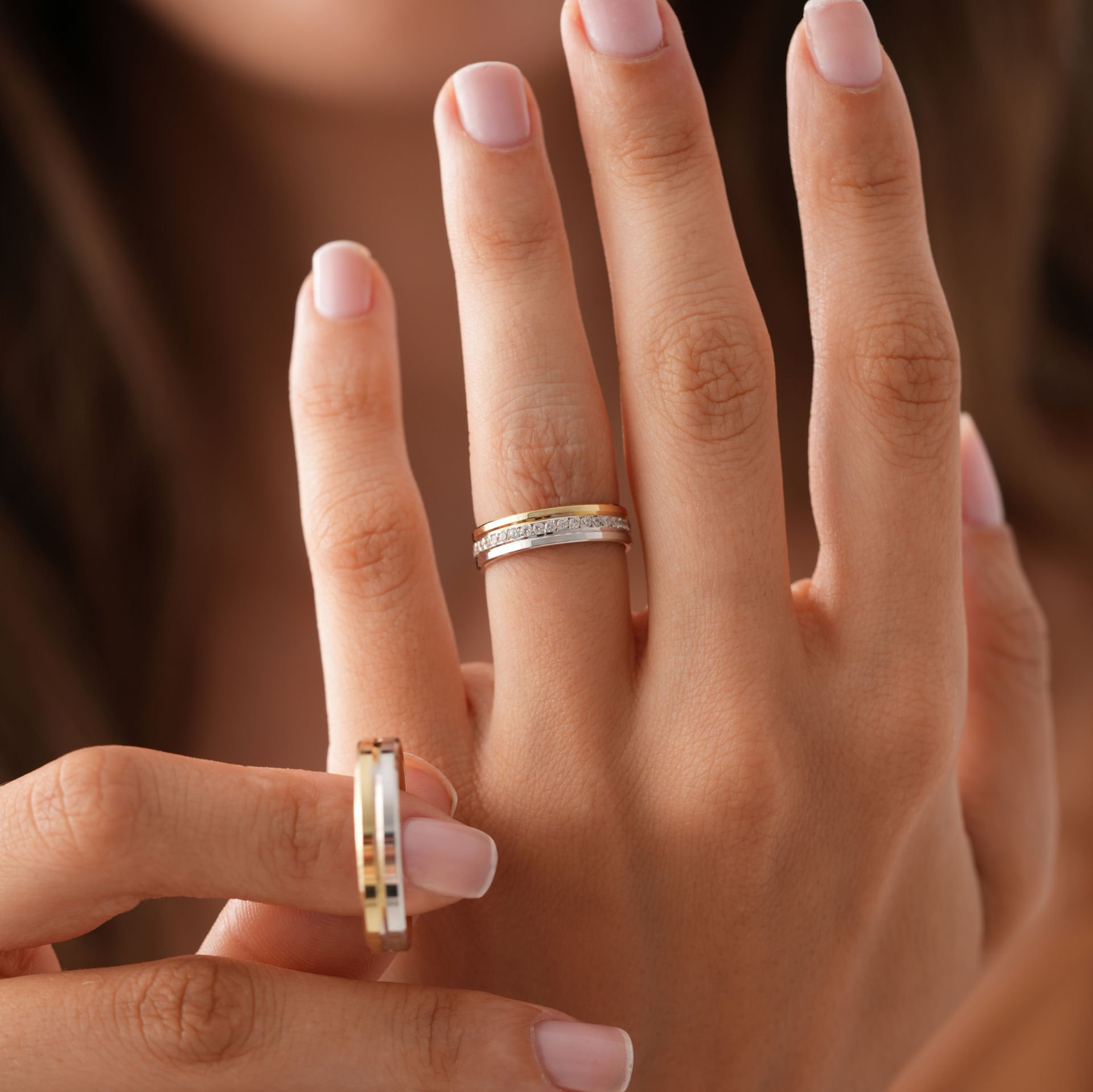 Çift Renk Taşlı Alyans